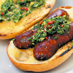 Choripan con papalinas